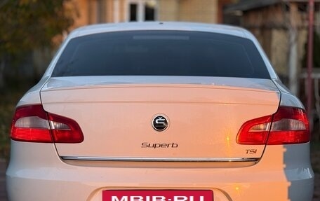 Skoda Superb III рестайлинг, 2011 год, 780 000 рублей, 22 фотография