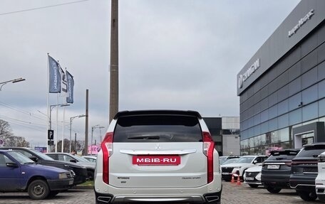 Mitsubishi Pajero Sport III рестайлинг, 2018 год, 2 399 000 рублей, 5 фотография