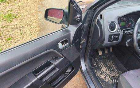 Ford Fusion I, 2006 год, 299 000 рублей, 12 фотография