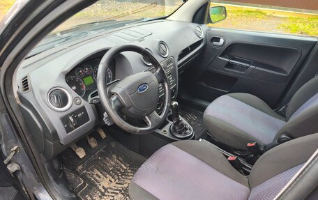 Ford Fusion I, 2006 год, 299 000 рублей, 11 фотография