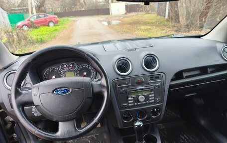 Ford Fusion I, 2006 год, 299 000 рублей, 13 фотография