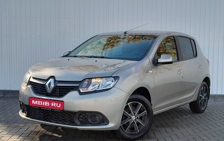 Renault Sandero II рестайлинг, 2014 год, 799 000 рублей, 1 фотография