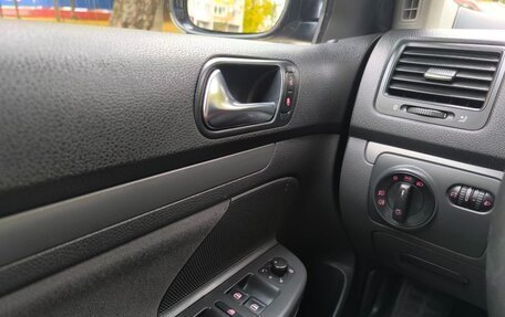 Volkswagen Jetta VI, 2009 год, 575 000 рублей, 13 фотография