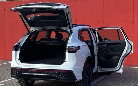 Volkswagen Tiguan, 2025 год, 4 750 000 рублей, 8 фотография