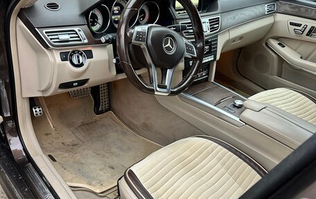 Mercedes-Benz E-Класс, 2013 год, 2 350 000 рублей, 15 фотография