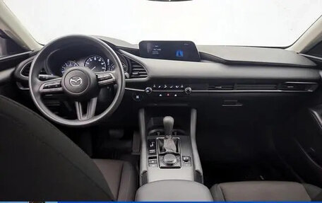 Mazda 3, 2021 год, 2 353 201 рублей, 6 фотография