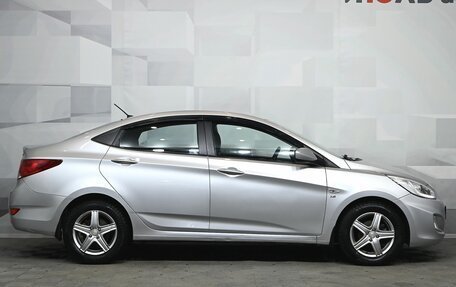Hyundai Solaris II рестайлинг, 2013 год, 830 000 рублей, 8 фотография