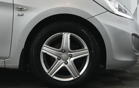 Hyundai Solaris II рестайлинг, 2013 год, 830 000 рублей, 11 фотография