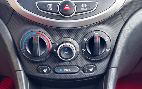 Hyundai Solaris II рестайлинг, 2011 год, 490 000 рублей, 15 фотография