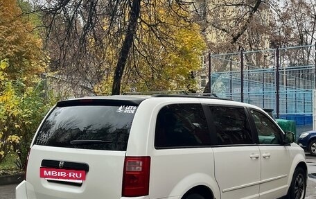 Dodge Caravan V, 2009 год, 965 000 рублей, 8 фотография