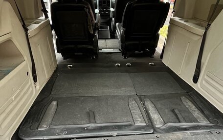 Dodge Caravan V, 2009 год, 965 000 рублей, 23 фотография