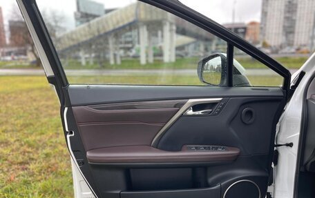 Lexus RX IV рестайлинг, 2020 год, 4 980 000 рублей, 16 фотография