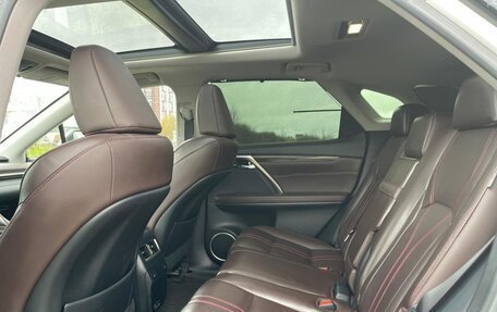 Lexus RX IV рестайлинг, 2020 год, 4 980 000 рублей, 18 фотография