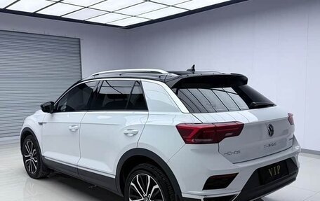 Volkswagen T-Roc I, 2021 год, 1 900 000 рублей, 5 фотография