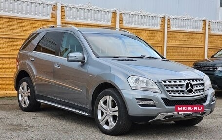 Mercedes-Benz M-Класс, 2011 год, 1 750 000 рублей, 10 фотография