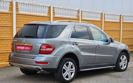 Mercedes-Benz M-Класс, 2011 год, 1 750 000 рублей, 9 фотография