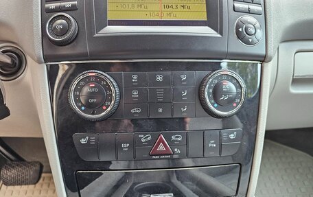 Mercedes-Benz M-Класс, 2011 год, 1 750 000 рублей, 30 фотография