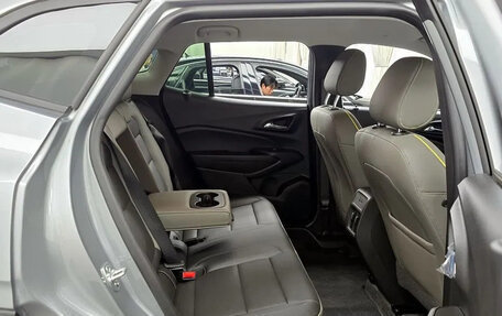 Chevrolet Trax, 2024 год, 2 050 000 рублей, 8 фотография