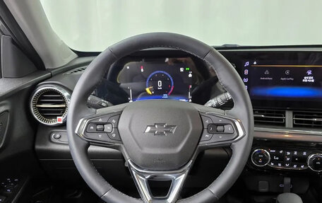 Chevrolet Trax, 2024 год, 2 050 000 рублей, 10 фотография