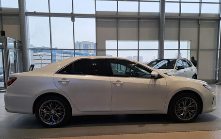 Toyota Camry, 2016 год, 2 005 000 рублей, 5 фотография