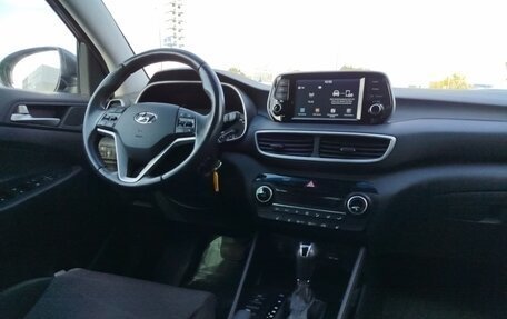 Hyundai Tucson III, 2019 год, 2 250 000 рублей, 11 фотография