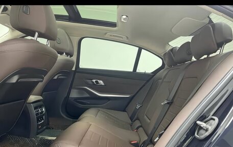 BMW 3 серия, 2021 год, 3 190 000 рублей, 9 фотография