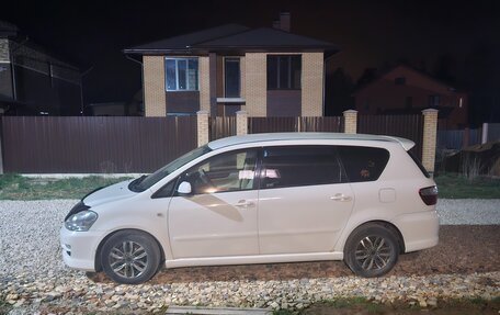 Toyota Ipsum II, 2004 год, 850 000 рублей, 5 фотография