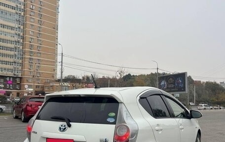 Toyota Aqua I, 2014 год, 690 000 рублей, 11 фотография