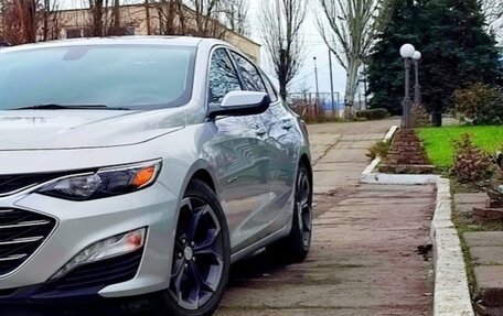 Chevrolet Malibu IX, 2020 год, 1 850 000 рублей, 1 фотография