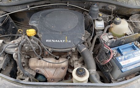 Renault Logan I, 2010 год, 260 000 рублей, 7 фотография