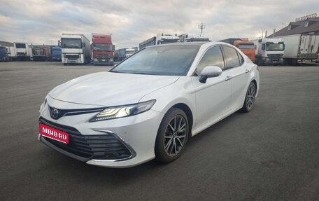 Toyota Camry, 2023 год, 4 410 320 рублей, 1 фотография
