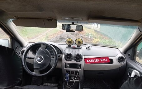 Renault Logan I, 2010 год, 260 000 рублей, 2 фотография