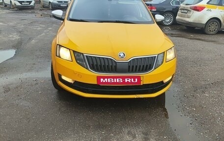 Skoda Octavia, 2018 год, 800 000 рублей, 1 фотография
