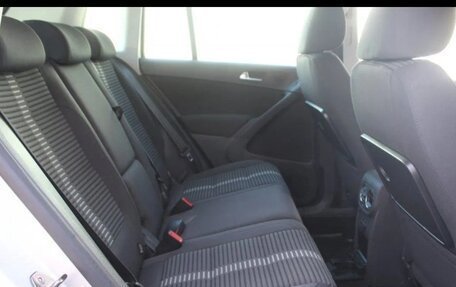 Volkswagen Tiguan I, 2011 год, 1 100 000 рублей, 11 фотография