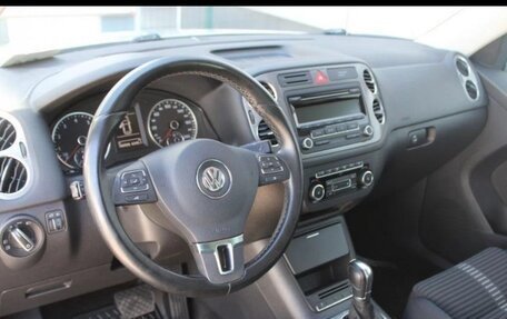Volkswagen Tiguan I, 2011 год, 1 100 000 рублей, 8 фотография