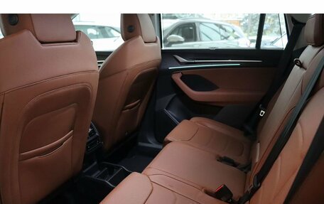 Skoda Kodiaq, 2025 год, 5 800 000 рублей, 11 фотография