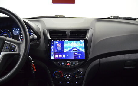 Hyundai Solaris II рестайлинг, 2015 год, 890 000 рублей, 14 фотография