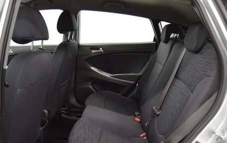 Hyundai Solaris II рестайлинг, 2015 год, 890 000 рублей, 17 фотография