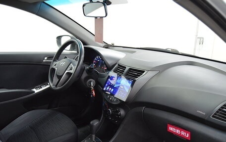 Hyundai Solaris II рестайлинг, 2015 год, 890 000 рублей, 20 фотография