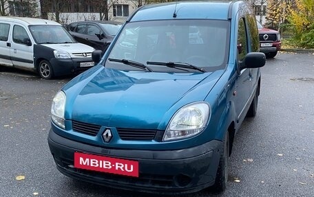 Renault Kangoo II рестайлинг, 2004 год, 290 000 рублей, 3 фотография