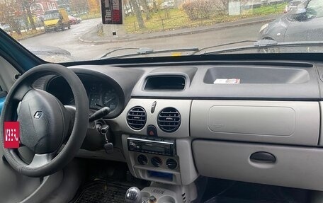 Renault Kangoo II рестайлинг, 2004 год, 290 000 рублей, 9 фотография