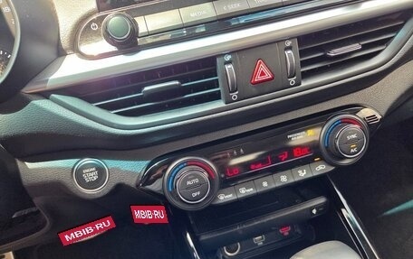 KIA K3, 2022 год, 1 750 000 рублей, 17 фотография