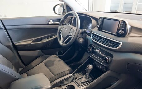 Hyundai Tucson III, 2019 год, 2 150 000 рублей, 23 фотография