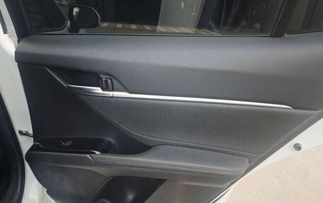 Toyota Camry, 2023 год, 4 410 320 рублей, 7 фотография