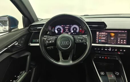 Audi A3, 2022 год, 2 200 000 рублей, 10 фотография