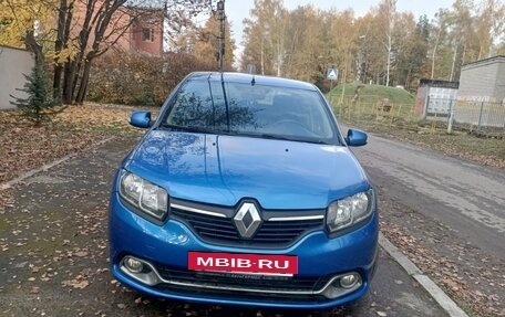 Renault Logan II, 2015 год, 699 999 рублей, 7 фотография