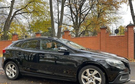 Volvo V40 II рестайлинг, 2015 год, 1 580 000 рублей, 9 фотография