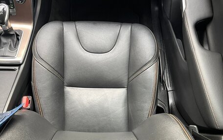 Volvo V40 II рестайлинг, 2015 год, 1 580 000 рублей, 22 фотография