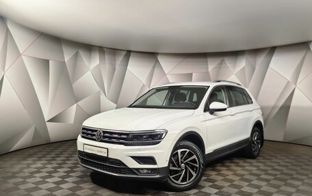 Volkswagen Tiguan II, 2018 год, 2 298 000 рублей, 1 фотография