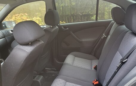 Skoda Octavia IV, 2005 год, 400 000 рублей, 8 фотография